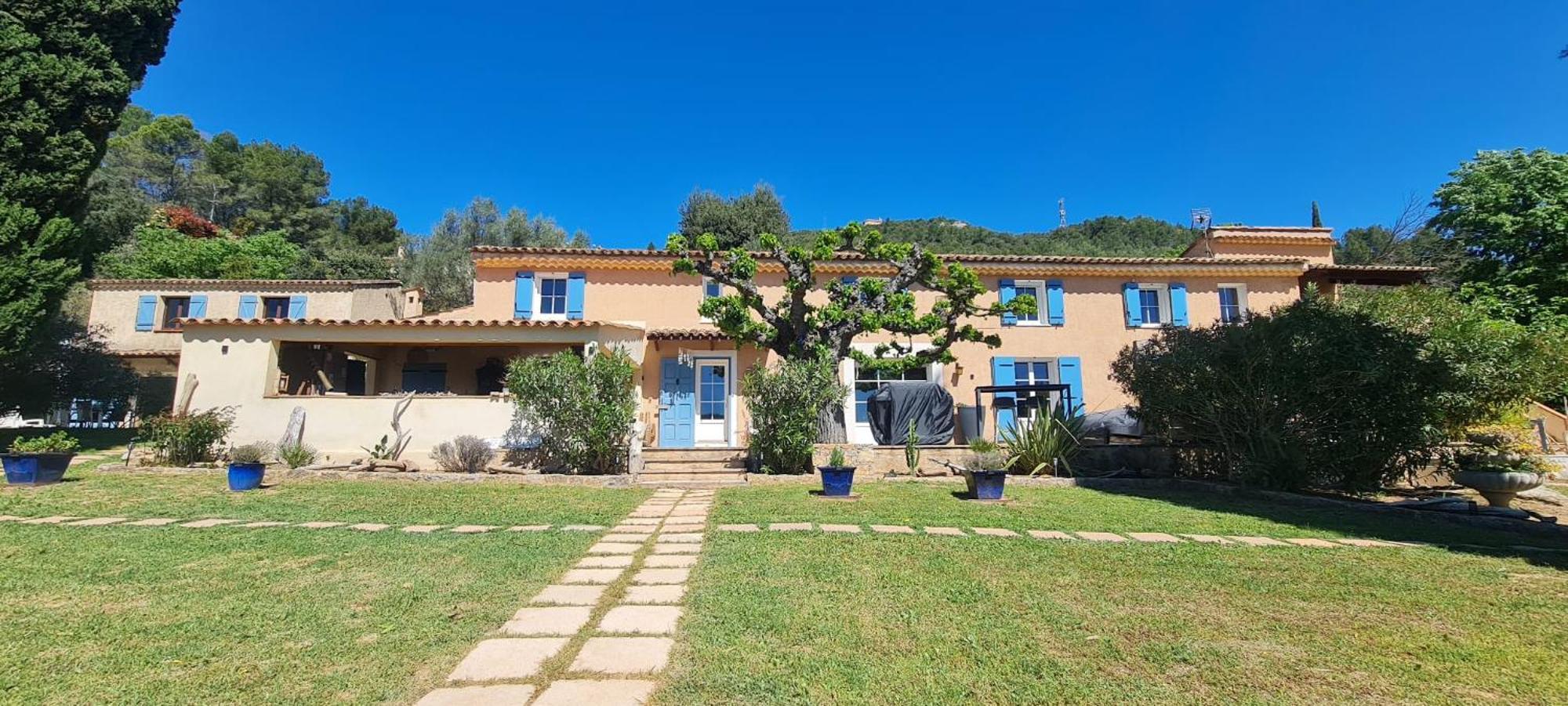 Gites Colline De Sollies Salernes Exterior photo