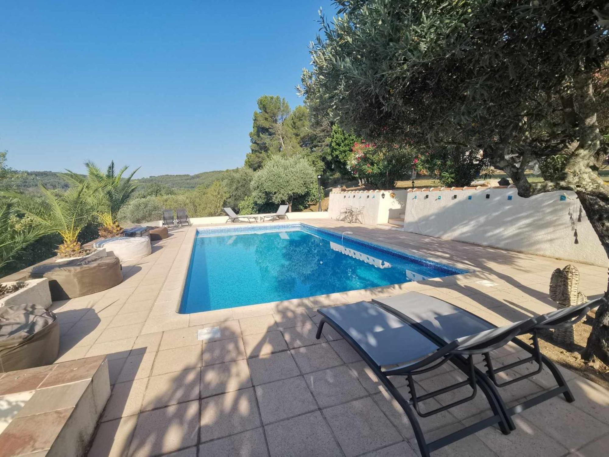 Gites Colline De Sollies Salernes Exterior photo