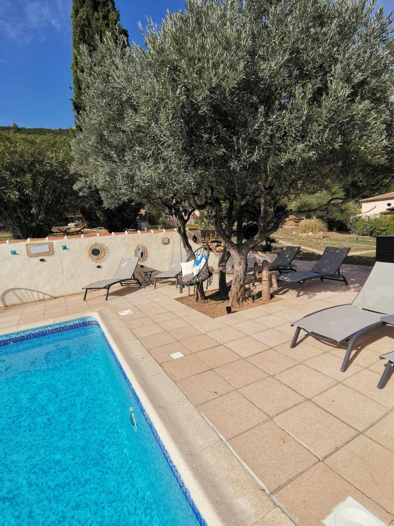 Gites Colline De Sollies Salernes Exterior photo