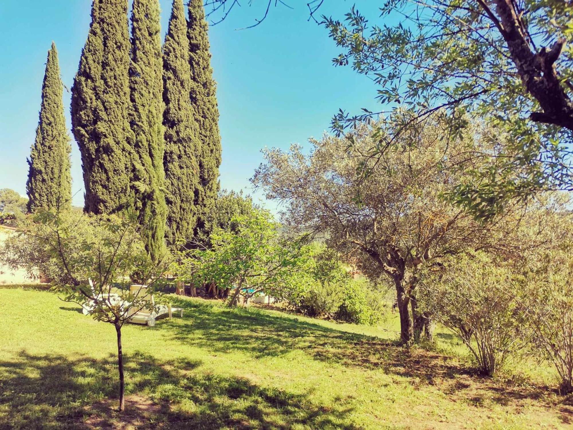 Gites Colline De Sollies Salernes Exterior photo